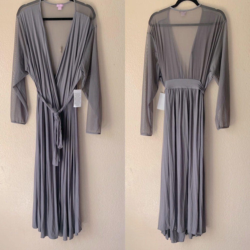 Amoureuse Mesh Sleeve Belted Gray Loungewear Long Robe Size 1X